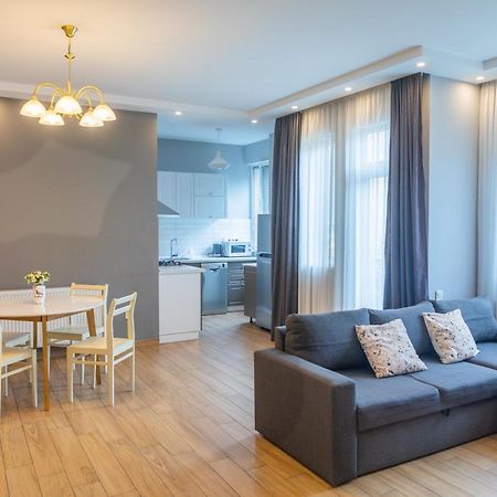 Apartment By The Sheraton Batumi Exterior foto